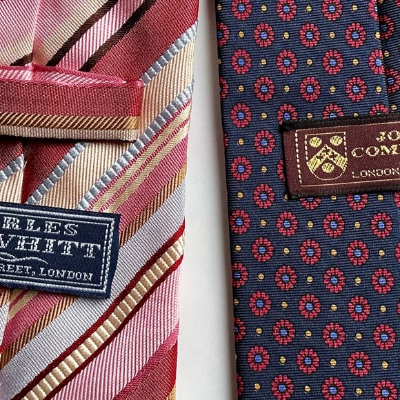 Charles Tyrwhitt and a John Comfort silk ties made in Italy 🇮🇹 and England 🏴 - Picture 3 of 8